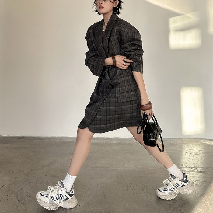 ボリュームデザイン スニーカー 10074