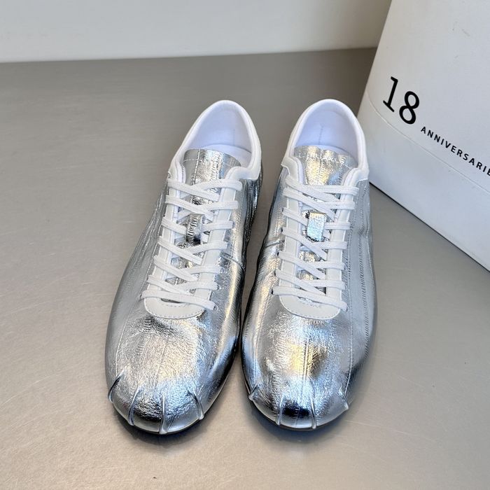 グロッシー スニーカー 10119