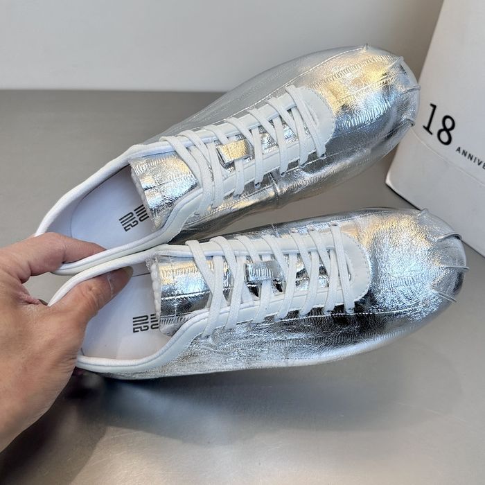 グロッシー スニーカー 10119