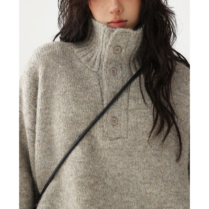 ボタンハイネック ニット 10042