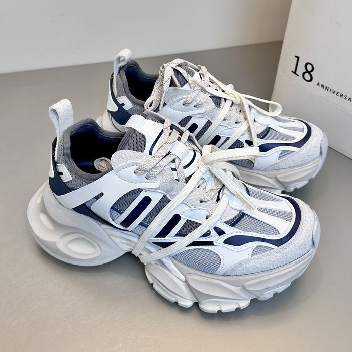 ボリュームデザイン スニーカー 10074