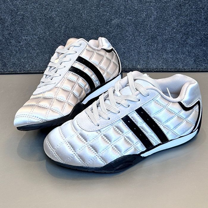 キルティングデザイン スニーカー 10075