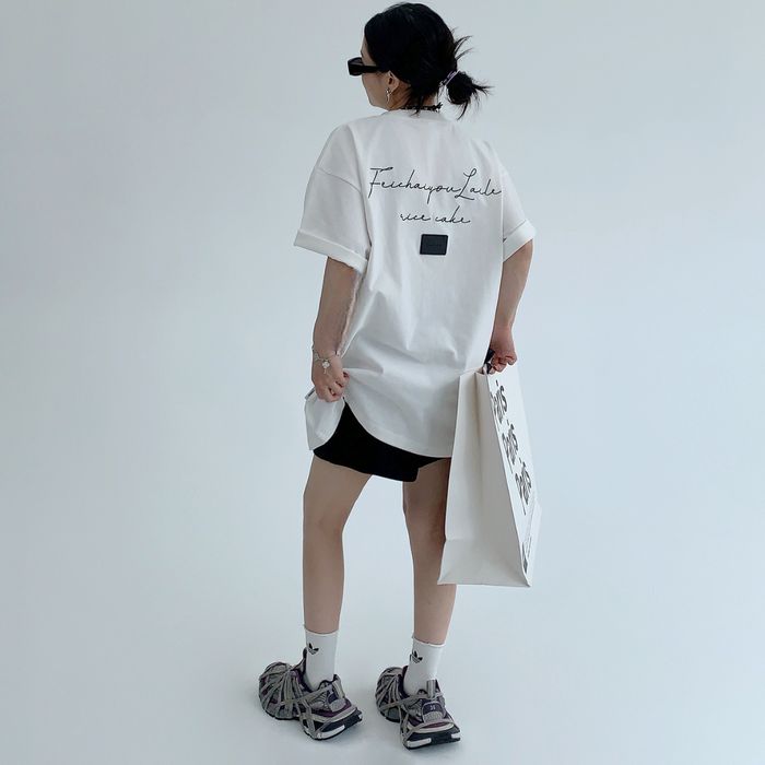 バックラベル&ロゴ オーバーサイズTシャツ 10039