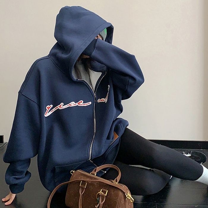 フロントロゴ ジップアップパーカー 10110