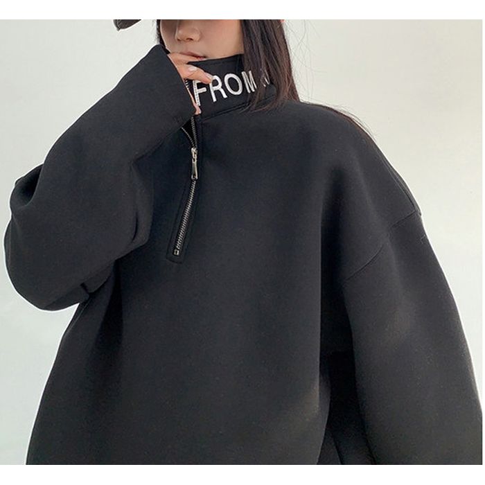 ロゴネック ハーフジップ スウェット 10003