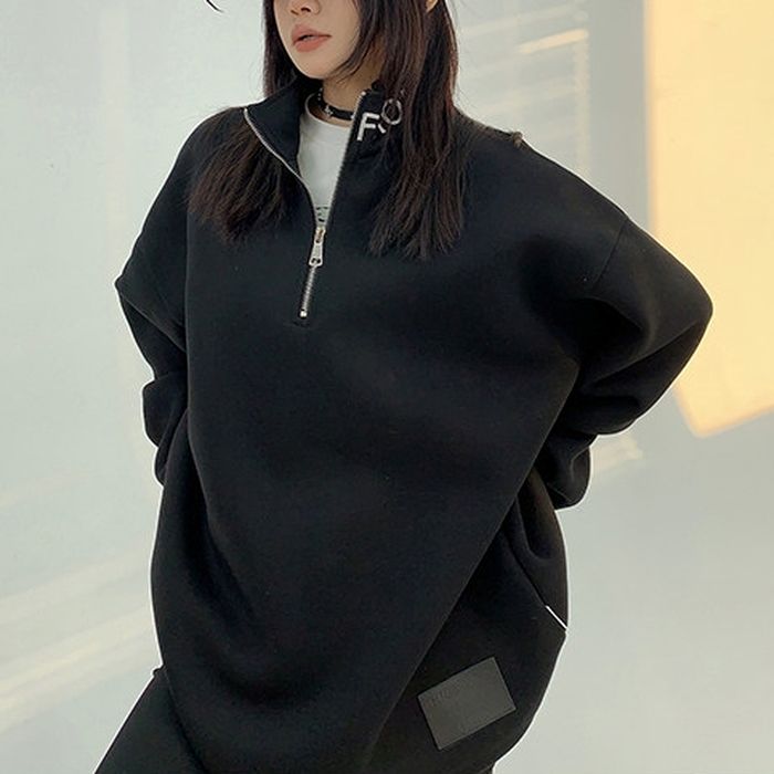 ロゴネック ハーフジップ スウェット 10003