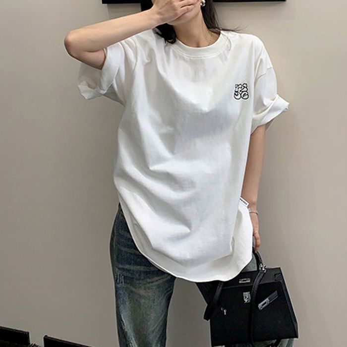 刺繍入り オーバーサイズ Tシャツ 10170