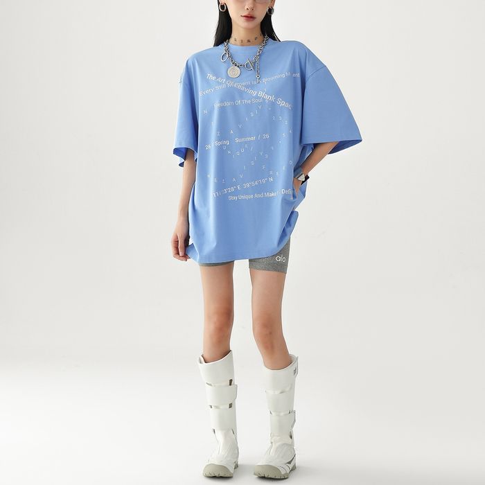 グラフィックレタリング オーバーサイズTシャツ 10202