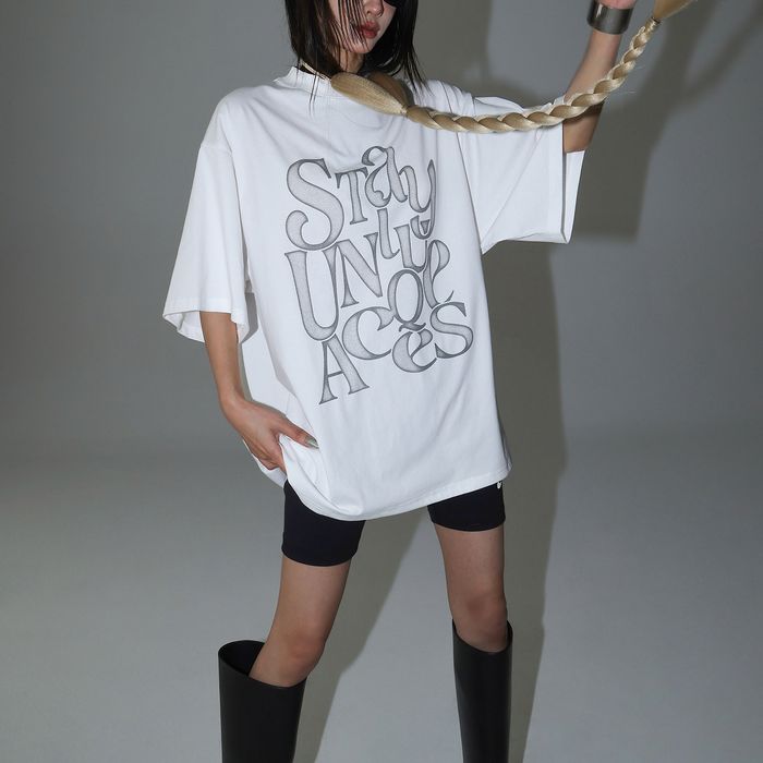 グラフィックロゴ オーバーサイズ Tシャツ 10139
