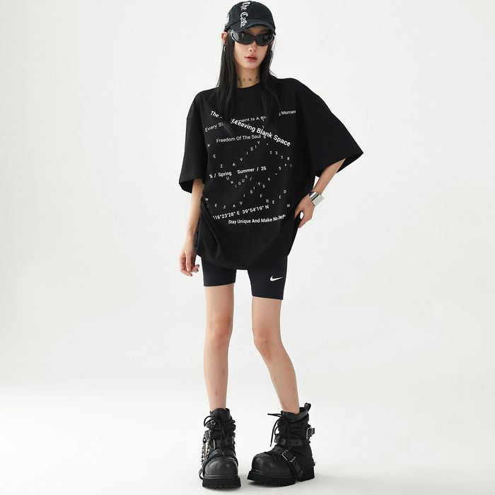 グラフィックレタリング オーバーサイズTシャツ 10202